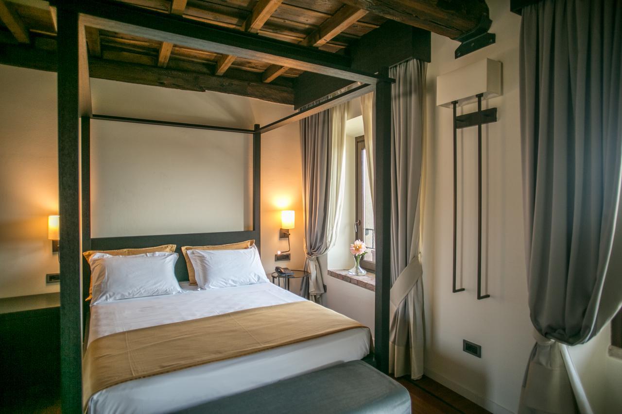 Castello Visconteo Hotel Cassano D'adda Bagian luar foto