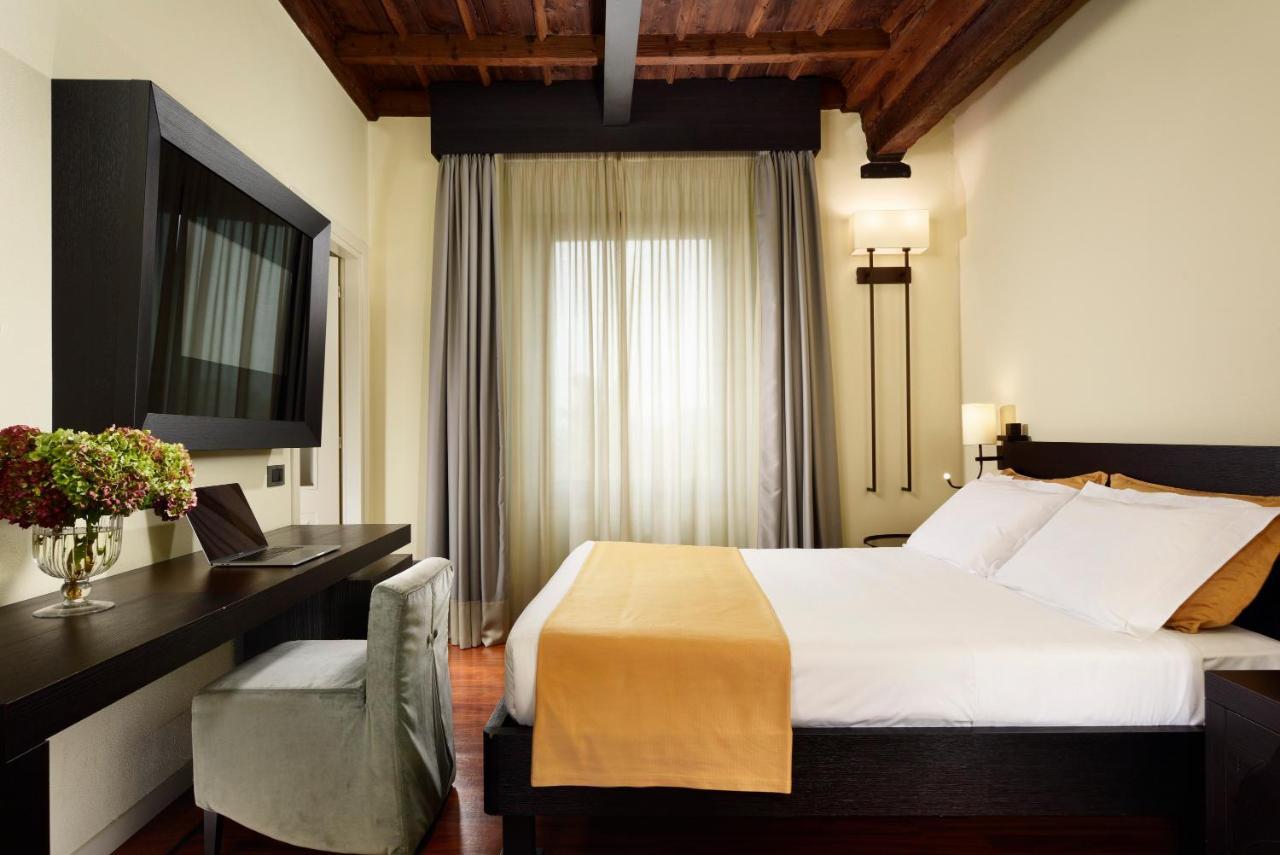 Castello Visconteo Hotel Cassano D'adda Bagian luar foto