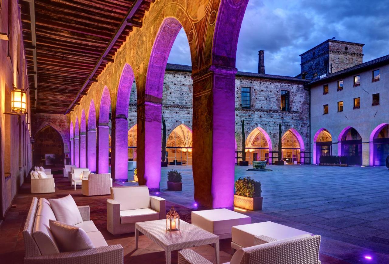 Castello Visconteo Hotel Cassano D'adda Bagian luar foto