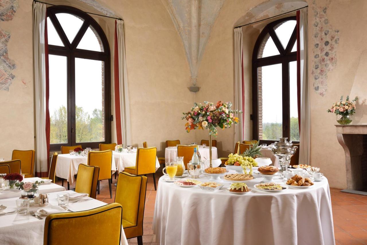 Castello Visconteo Hotel Cassano D'adda Bagian luar foto